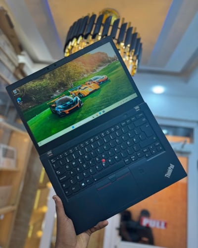 Lenovo ThinkPad T480s Core i5 8th gen 8GB RAM 256GB SSD Non-Touch